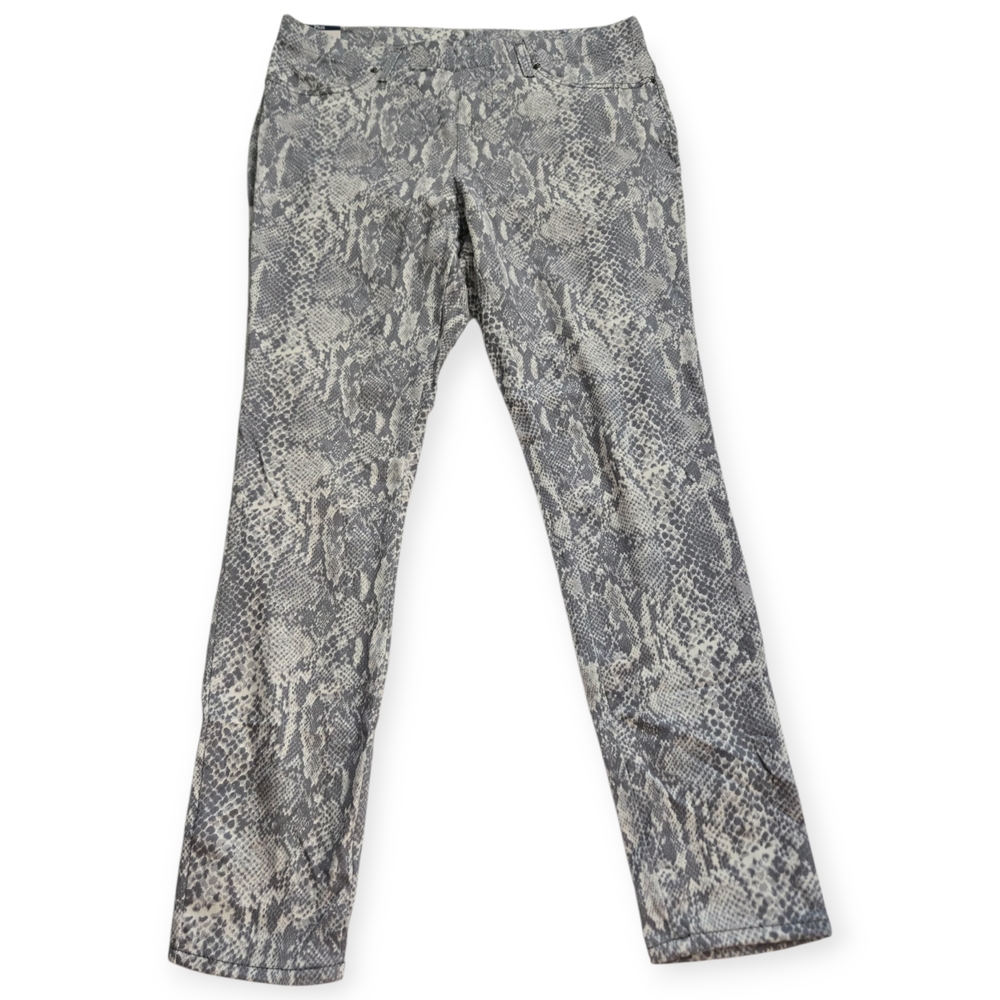 Terra & Sky Gray Snakeskin Print Pants